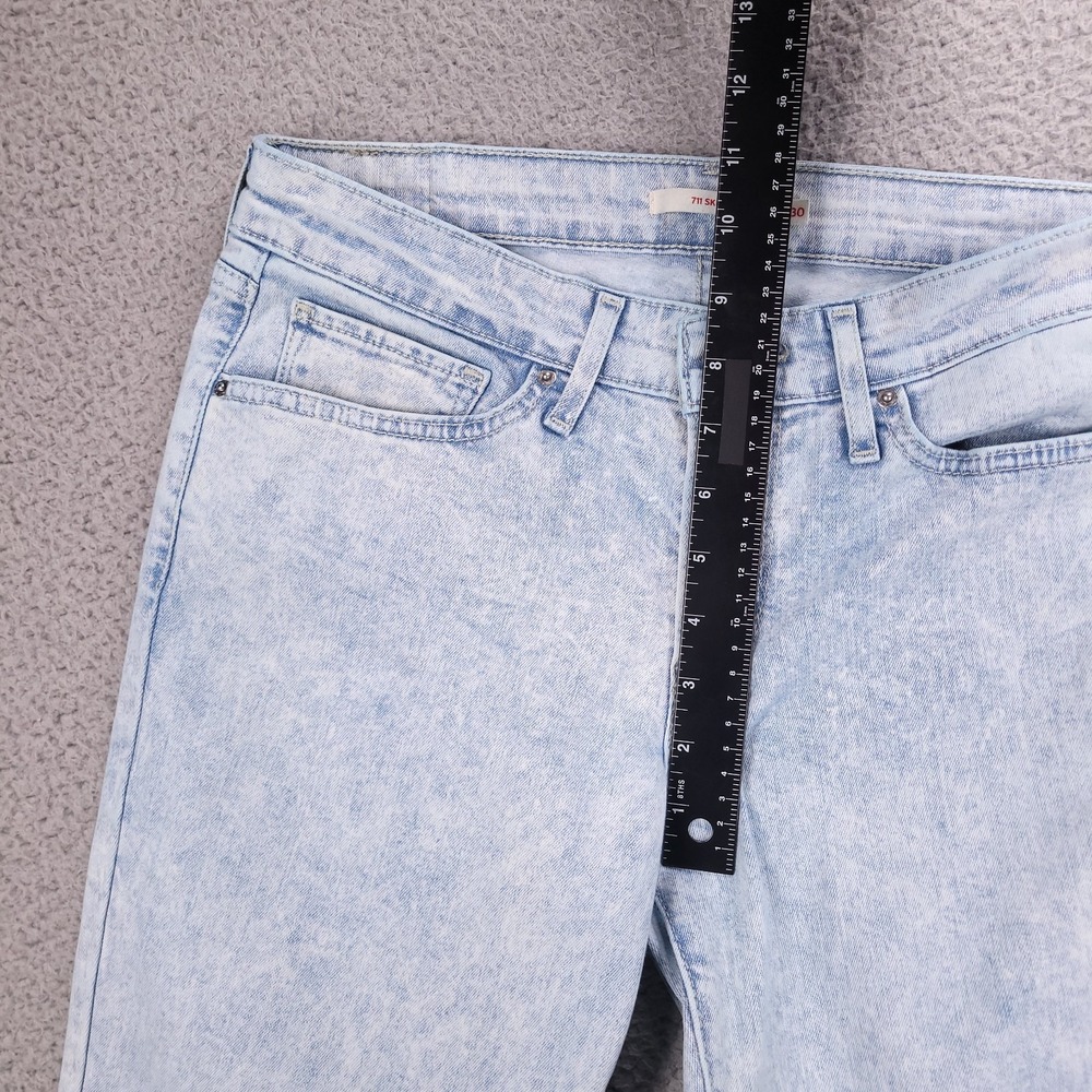 LEVIS 711 Jeans Size 30 Skinny Mid Rise Light Acid Wash Stretch Denim - Picture 11 of 14